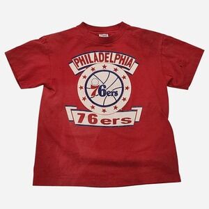 1980s Philadelphia 76ers Vintage Basketball tee Thrashed